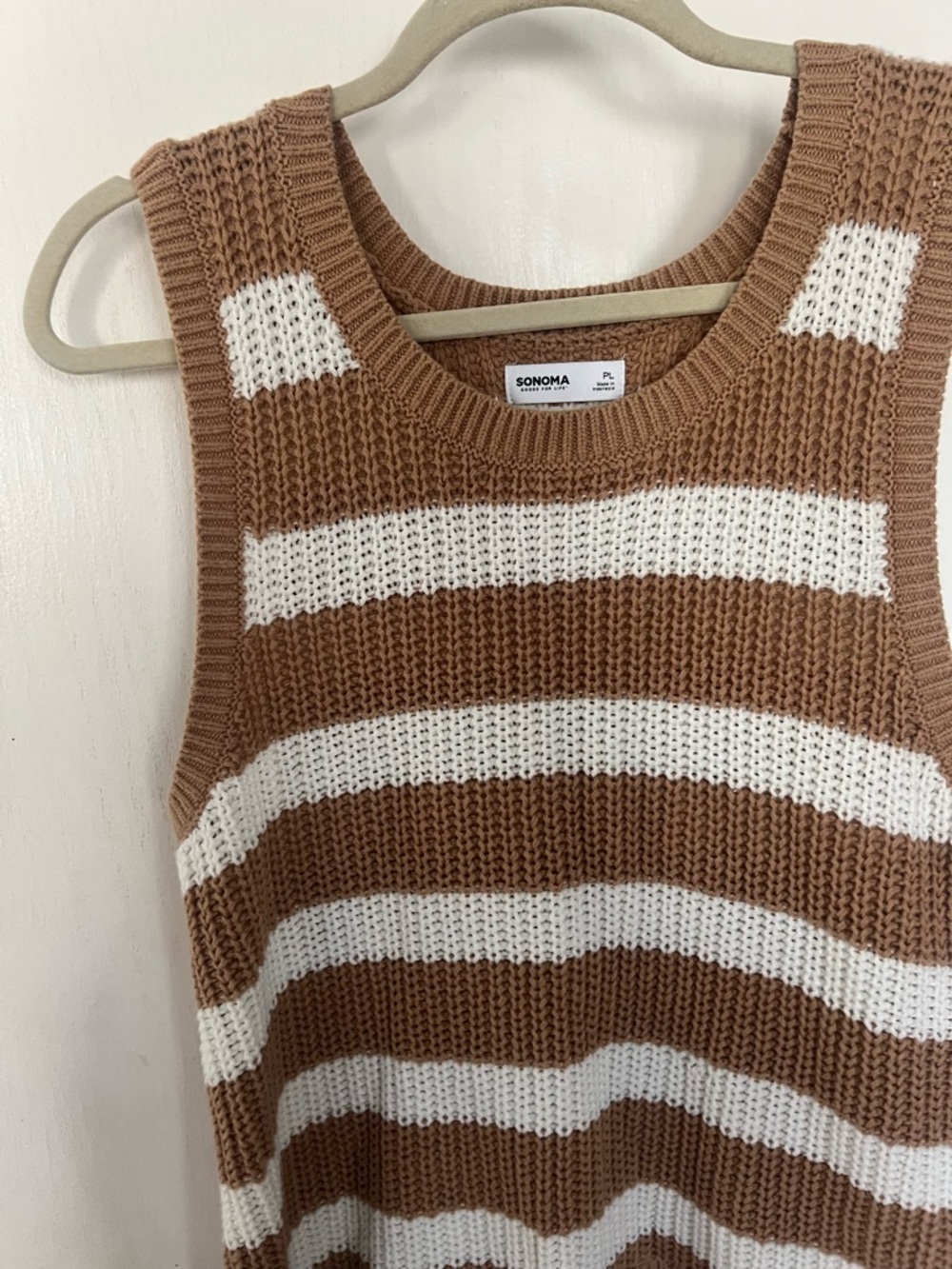 Two-Tone Camel Tan / Brown & Ivory Knit Sweater tank top, P Large, EUC, like new - Picture 8 of 8